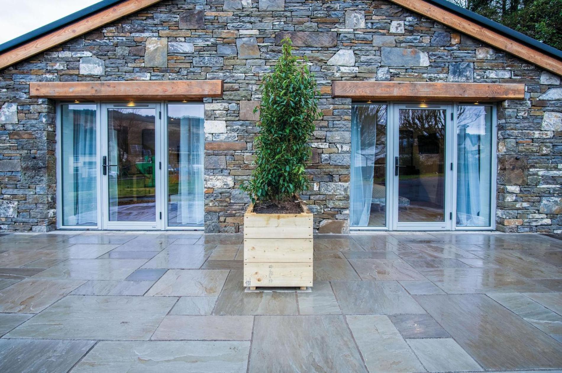 Suite 2 - Sleeping Giant Hotel - Pen Y Cae Inn Brecon Exterior photo